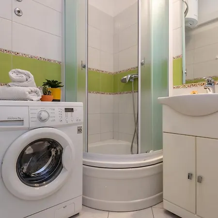 Mike Макарська