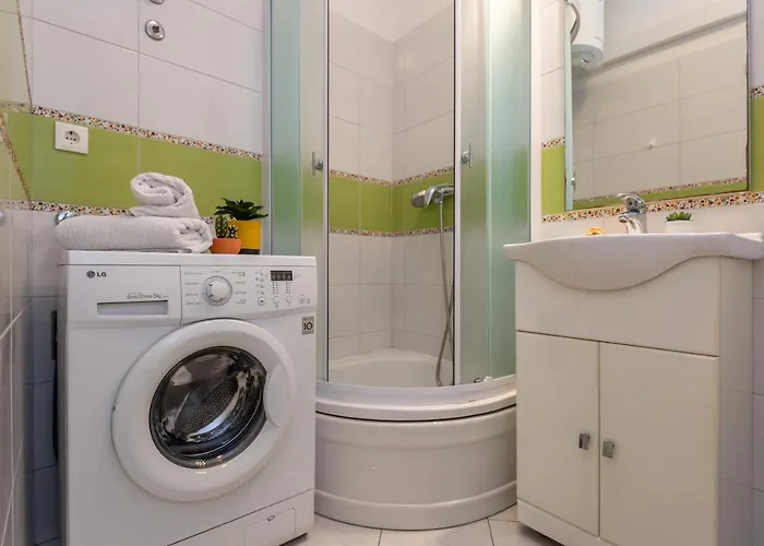 麦克公寓 马卡尔斯卡